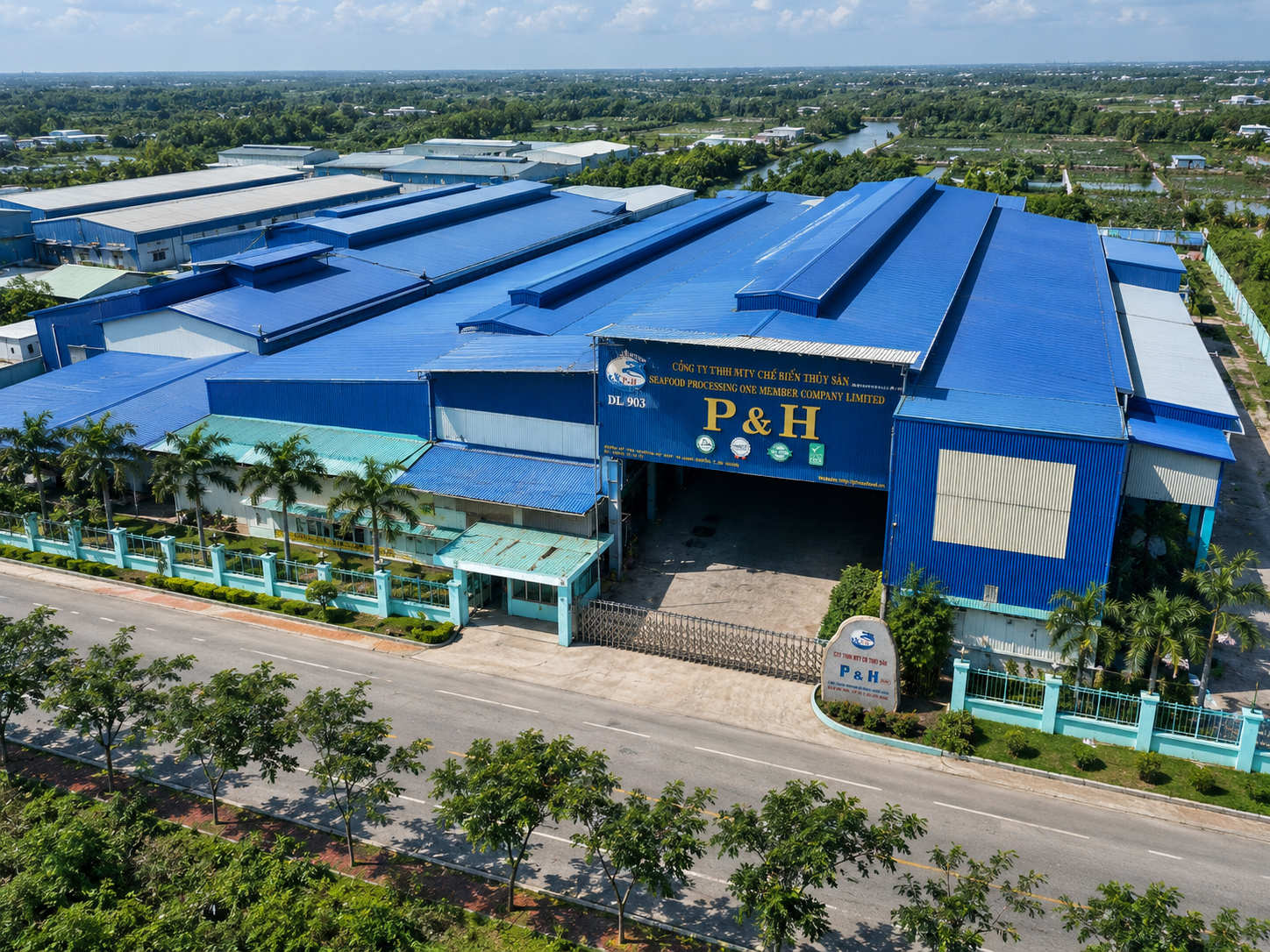 About P&H Foods